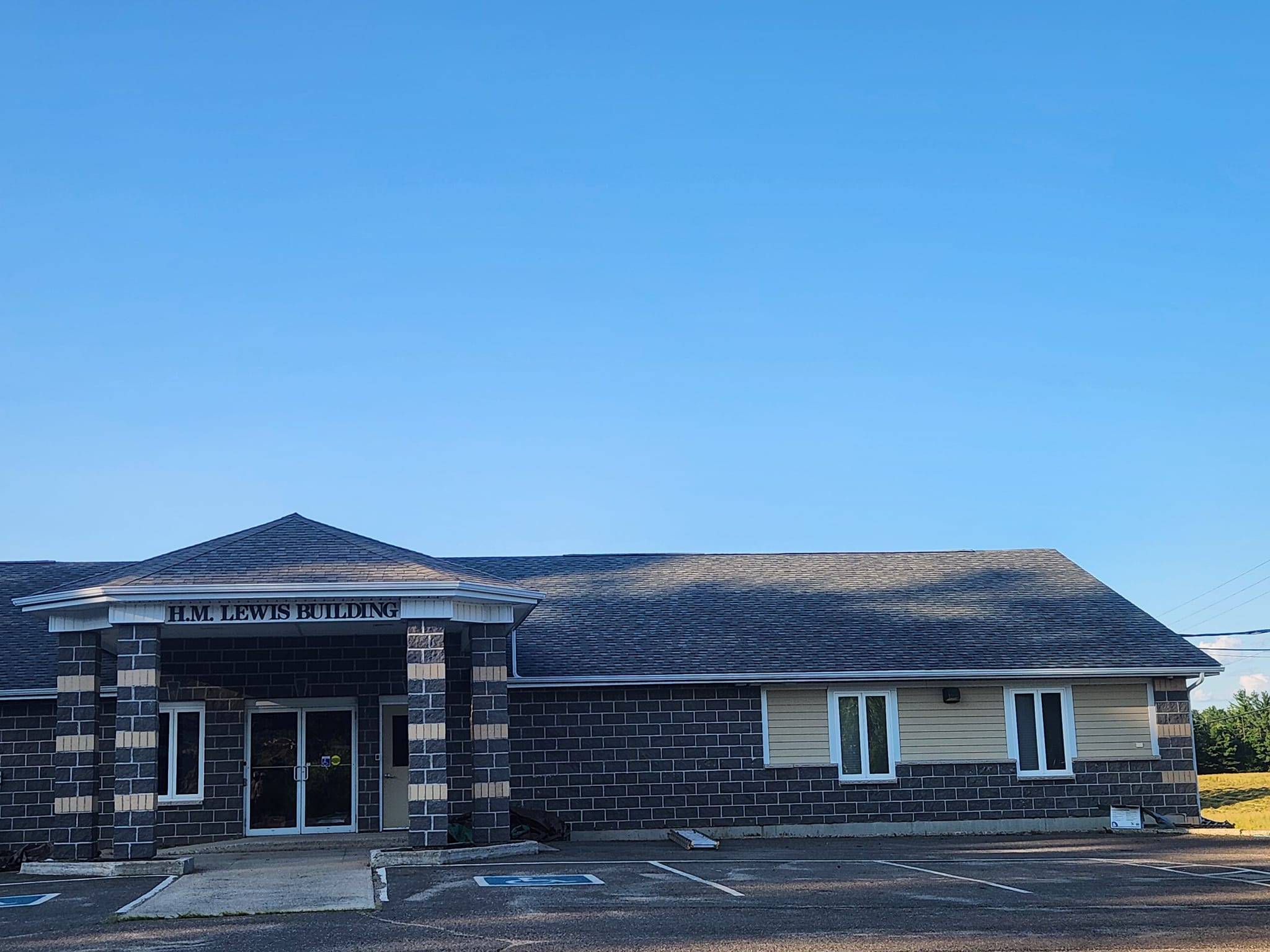 Completed roofing project